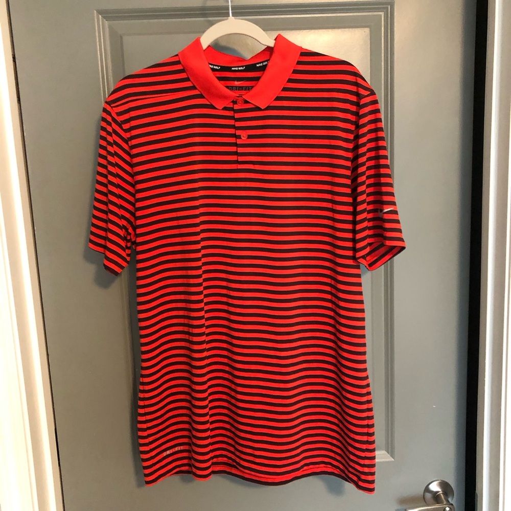 Large Nike golf polo in excellent used condition